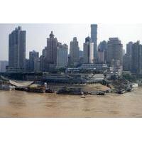 Private Arrival Transfer: Chongqing Chaotianmen Cruise Pier to Hotel in Downtown Chongqing