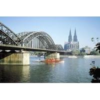 Private Arrival Transfer: Cologne Train Station to Hotel