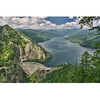 Private Tour from Brasov to The Ruins of Vlad the Impaler\'s Citadel, Vidraru Lake and Curtea de Arges Monastery