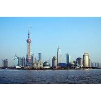 Private Night Tour in Shanghai: Oriental Pearl TV Tower with Huangpu River Cruise Experience