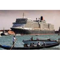 private departure transfer water taxi transfer from venice city to cru ...