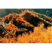 private day tour mutianyu great wall and hongluo red snail temple