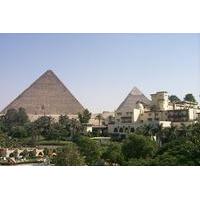 Private Guided Day Tour to Giza, Memphis and Saqqara from Mena House Hotel Giza