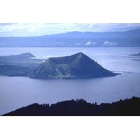private tour taal trekking with lunch from manila