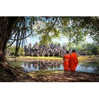 private tour 3 night angkor temples and tonle sap lake by tuk tuk