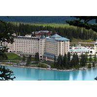 Private Arrival Transfer: Calgary International Airport to Lake Louise