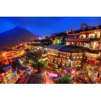 Private Tour: Jiufen Gold Rush Town and Yehliu National Geopark from Taipei