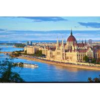 Private tour of Budapest with a Private Transfer and Guide from Vienna
