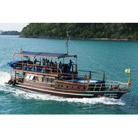 Private Charter: The Blue Dragon Classic Thai Yacht 62ft to Ang Thong Marine Park