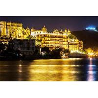 Private Tour: Full-Day Udaipur Day Tour with Boat Ride