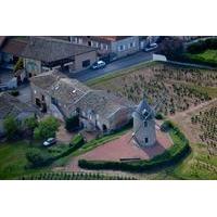 Private panoramic helicopter tour of the wine route in Southern Burgundy and the Beaujolais