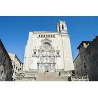 Private 7-hour Trip in Girona by High Speed Train from Barcelona