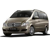 Private Limousine Transfer Treviso Airport to Venice City Center by Van and Water Taxi up 4Pax