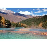 Private 4-Day Jiuzhaigou and Huanglong National Parks Tour from Chengdu