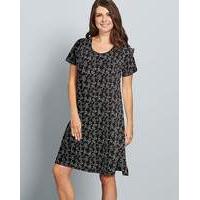 Pretty Secrets Printed Nightie L36