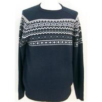 Primart, Size M, Navy jumper