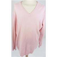Pringle Size L High Quality Soft and Luxurious Pure Cashmere Carnation Pink Jumper