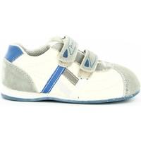 primigi 9358 sneakers kid boyss childrens shoes trainers in white