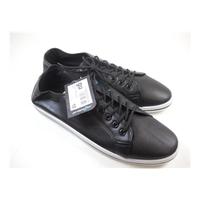 Propeller - Black - Lace-ups - size 9 and 10