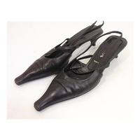 Prada Size 6 Ink Black Luxurious Leather Party Heels (EU 39)