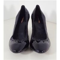 prada size uk 65 black patent court shoes eu 40