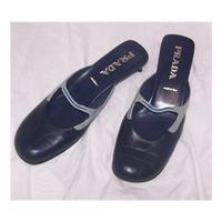 Prada slip on kitten heels Prada - Size: 5 - Blue - Slip-on shoes