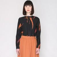 printed buttoned blouse with tie fastening neckline