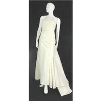 \'Pronovias Barcelona\' UK Size 12 Ivory Strapless Wedding Dress