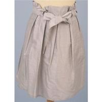 Principles size 6 light grey skirt