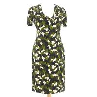 PRADA Size EUR 38 UK 10 Green and Black Camouflage Print fitted 100% silk dress