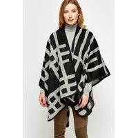 Printed Fleece Wrap Poncho