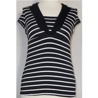 principles size 10 black white top