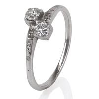 Pre-Owned White Gold Crossover Diamond Ring 4148603