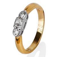 Pre-Owned 18ct Yellow Gold Diamond Three Stone Ring 4111091