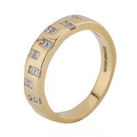 Pre-Owned 18ct Yellow Gold Princess Cut Diamond Band Ring 4111329