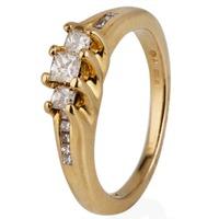 Pre-Owned 14ct Yellow Gold Three Stone Diamond Ring 4328126