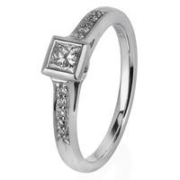 pre owned 18ct white gold princess cut diamond ring 4112058