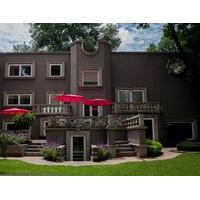 PUGSEAL Boutique B&B