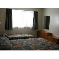 Pukenui Lodge Motel & Backpackers