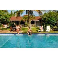 Puaikura Reef Lodges