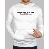 pull prazeteam since 2013 in black and white