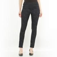 Pull-On Trousers with Stretch for Comfort