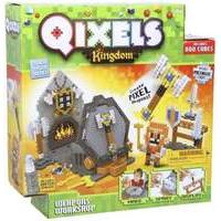 Qixels 87027 Kingdom Weapons Workshop Playset