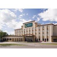 Quality Inn and Suites Winnipeg