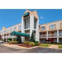 Quality Inn Toledo Airport