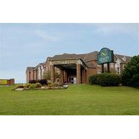 Quality Suites Whitby