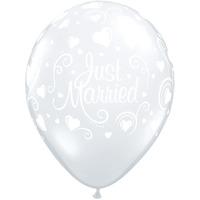 Qualatex 11 Inch Diamond Clear Latex Balloon - Just Married Hearts