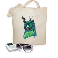 queen chrysalis- bag