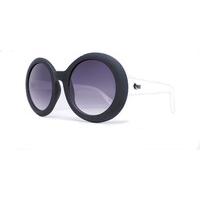 Quay Australia Sunglasses QW-000074 OUTSIDE SQUAD BLKWHT/SMK