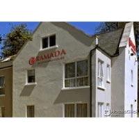 RAMADA WOODLAND COURT HOTEL